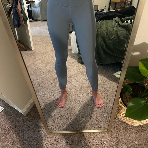 Lululemon Align ribbed legging, worn twice - Picture 7 of 7
